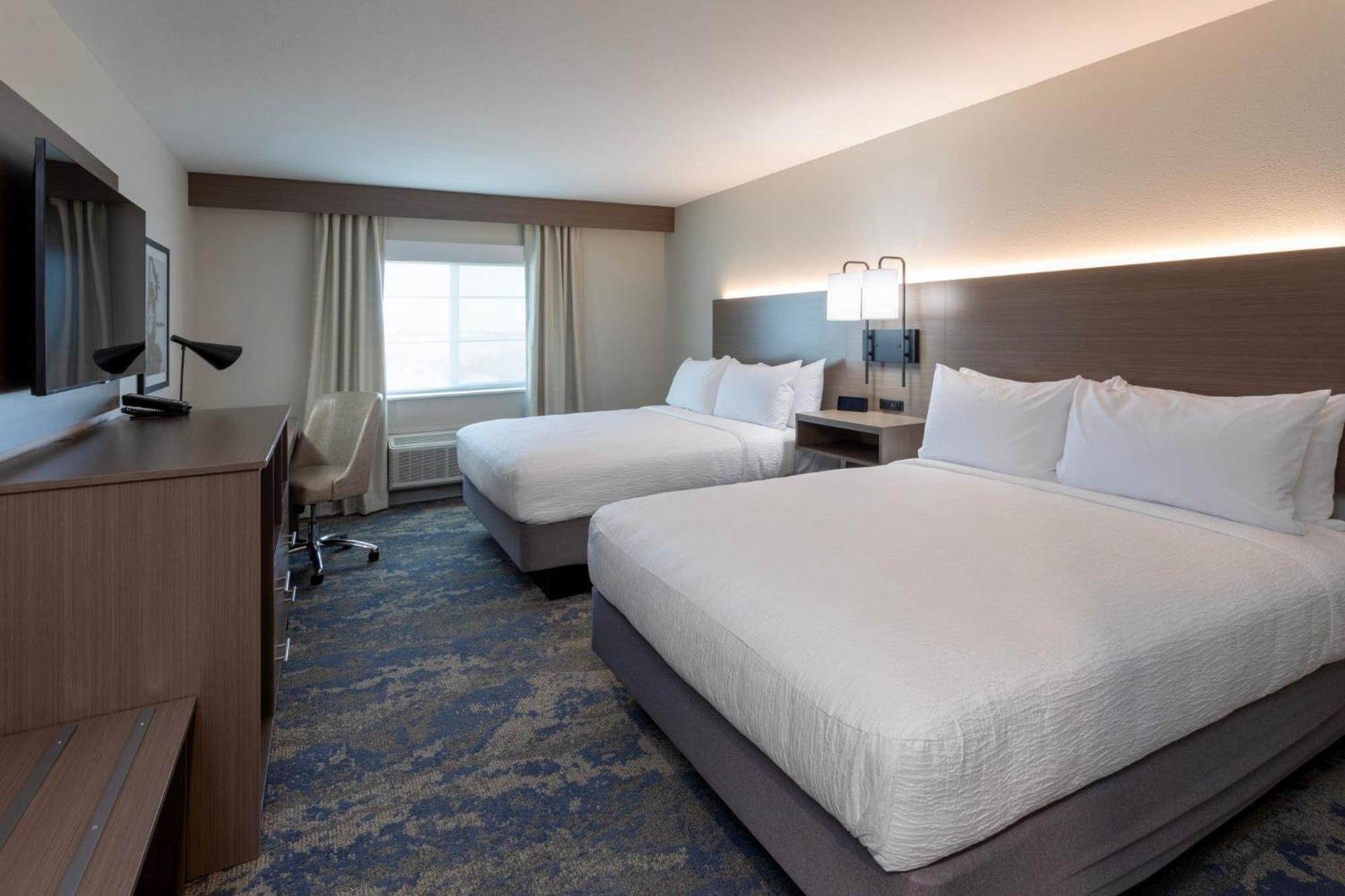 Grandstay Hotel & Suites Johnston-Des Moines, Ia Экстерьер фото